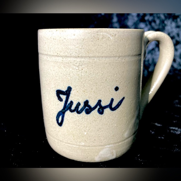 Studio Art Pottery Hand Thrown Artist Signed Mug - Picture 4 of 12